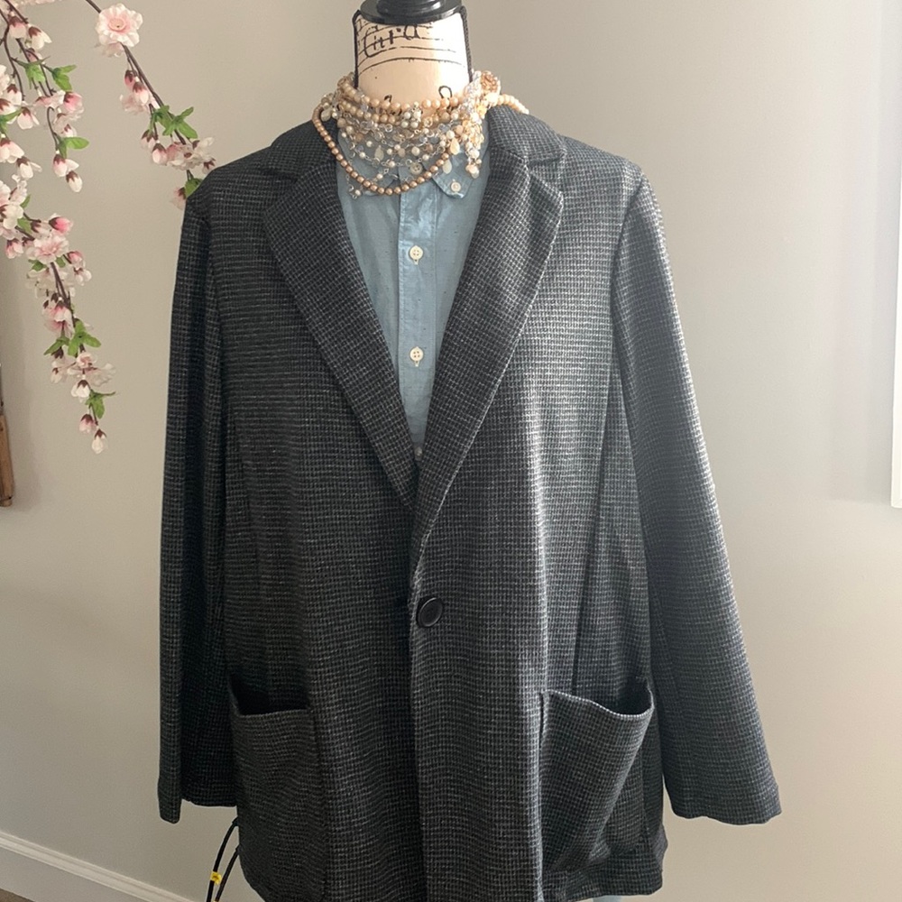 Max Studio Blazer